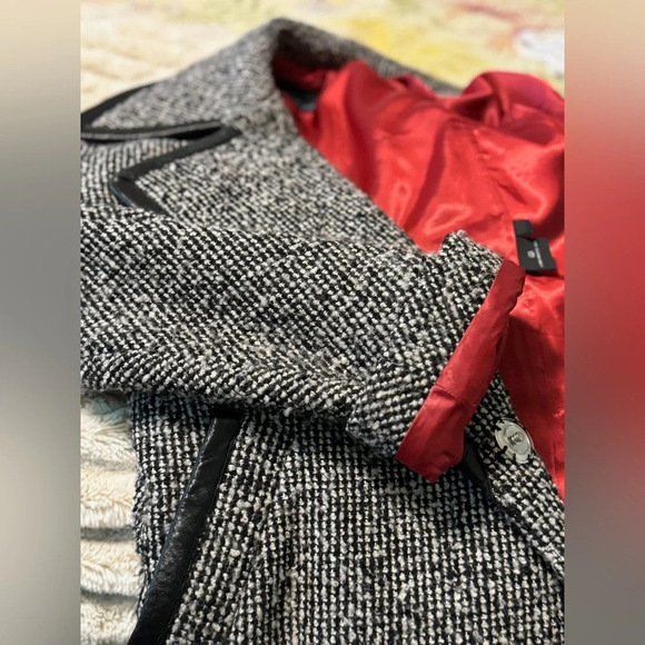 Cynthia Rowley Tweed Jacket with Leather Accent Size Small - Picture 7 of 7